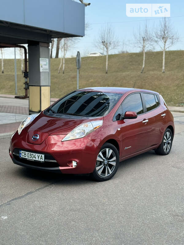 2015 nissan leaf
