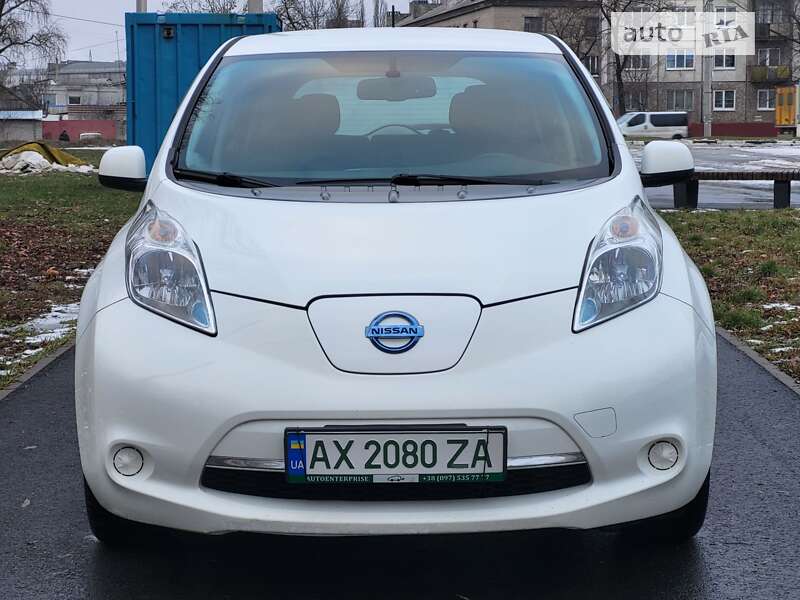 2015 nissan leaf