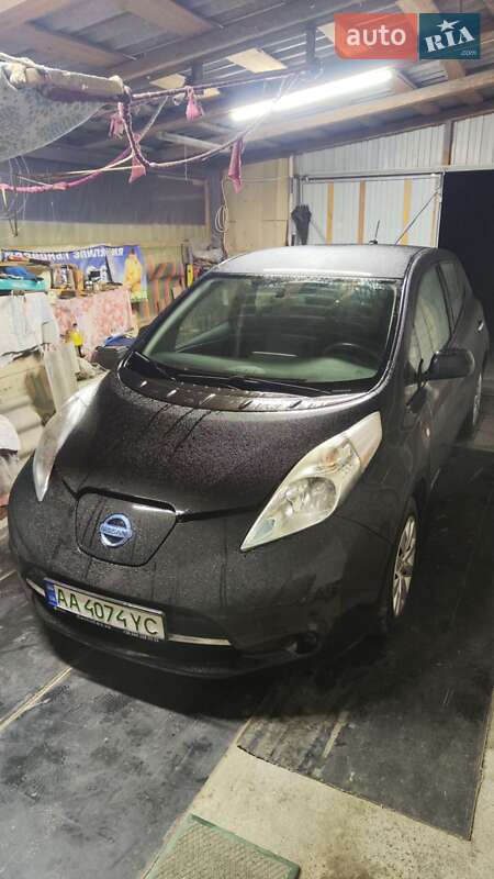 2015 nissan leaf