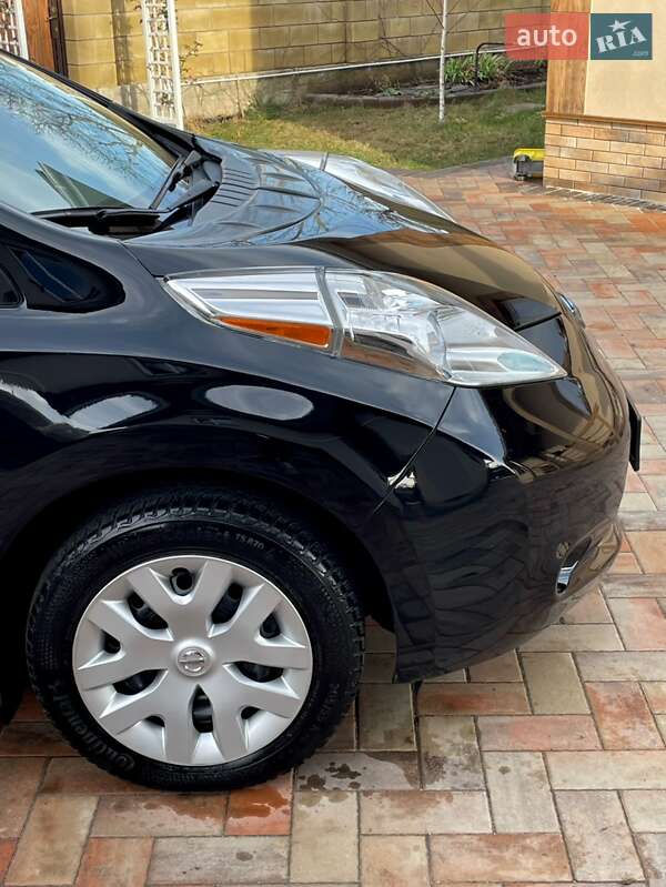 2015 nissan leaf