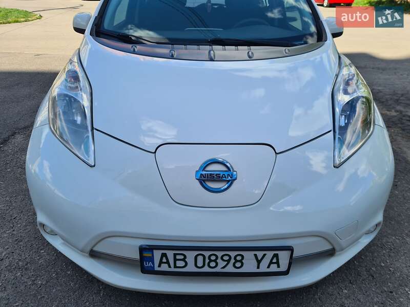 2015 nissan leaf