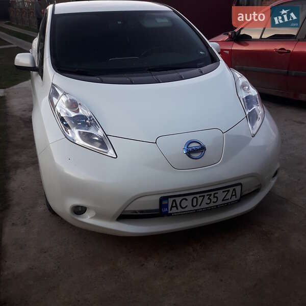 2013 nissan leaf