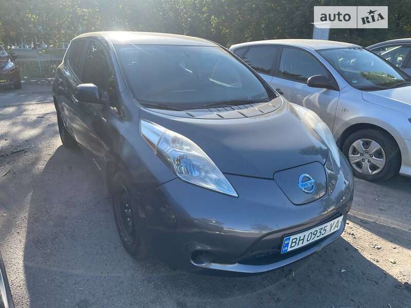 2013 nissan leaf