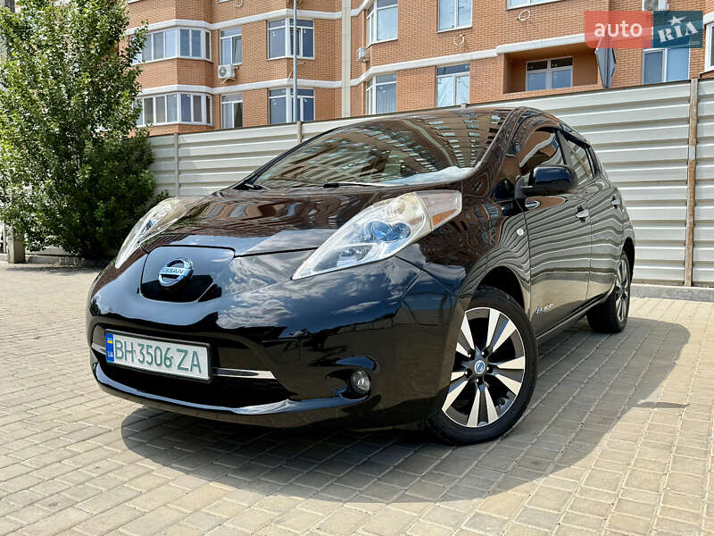 2014 nissan leaf