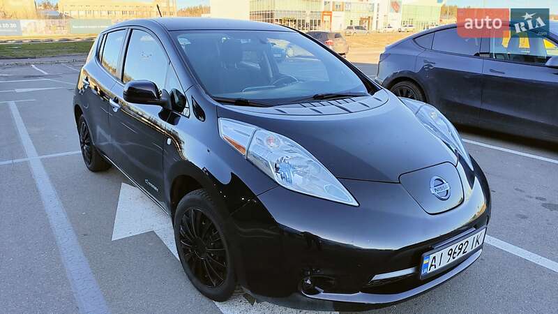 2014 nissan leaf
