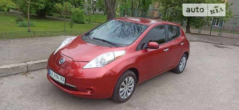 2014 nissan leaf
