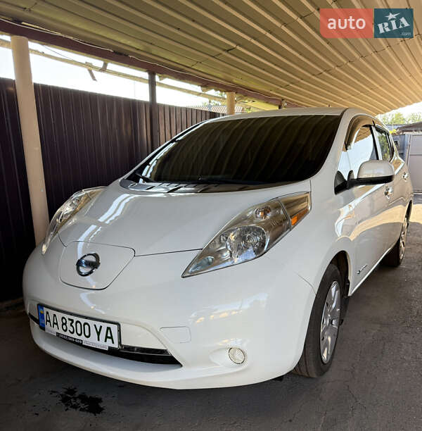 2014 nissan leaf