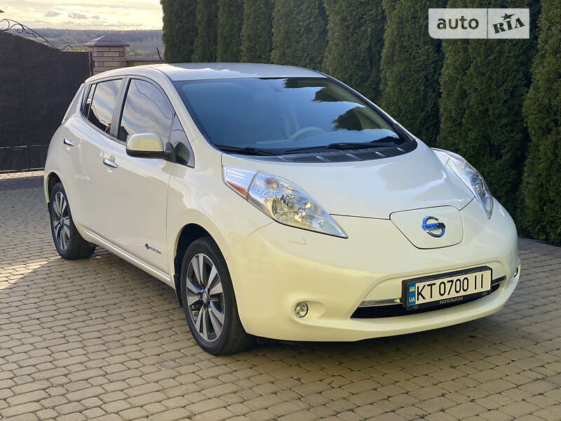 2015 nissan leaf