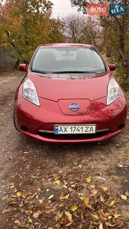 2015 nissan leaf
