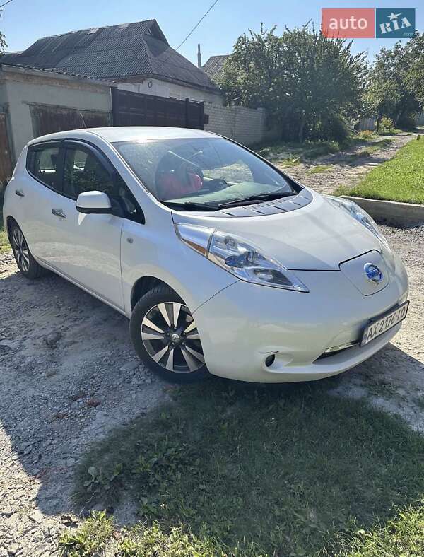 2015 nissan leaf