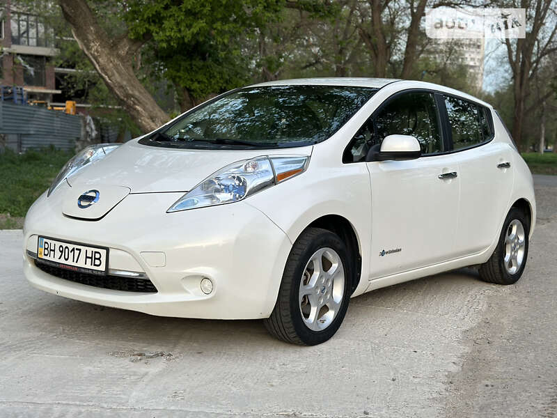 2013 nissan leaf
