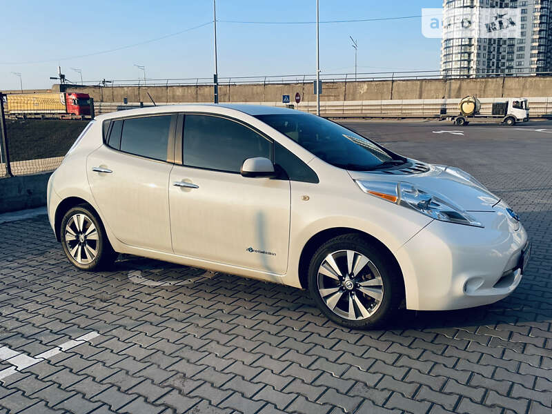 2013 nissan leaf
