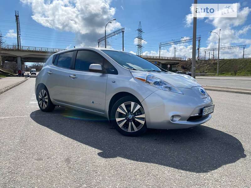 2013 nissan leaf