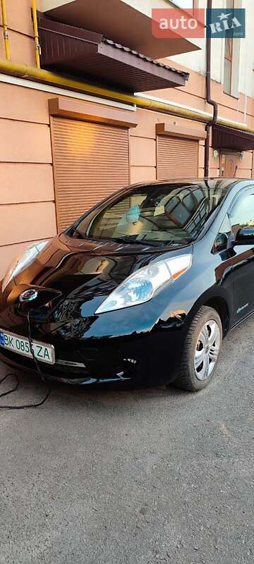 2013 nissan leaf