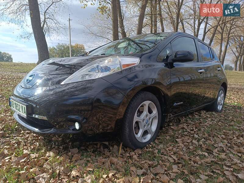 2014 nissan leaf