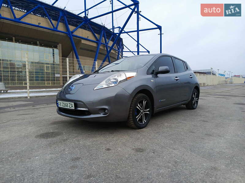 2014 nissan leaf