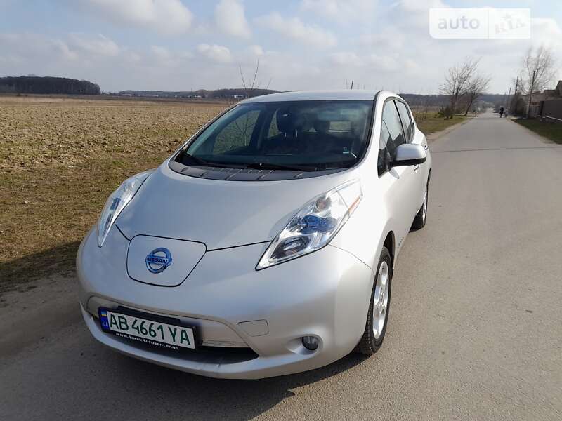 2014 nissan leaf