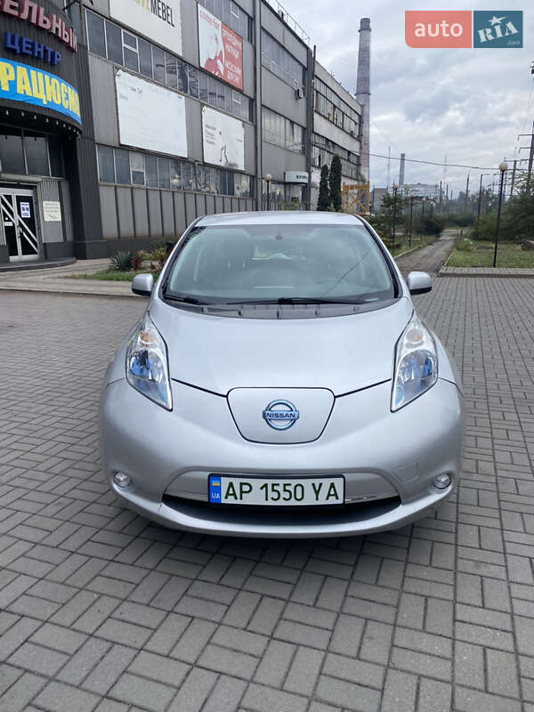 2015 nissan leaf