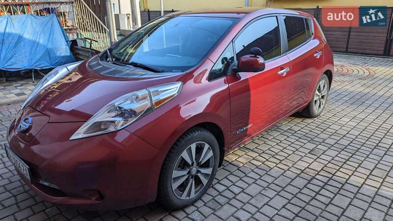 2014 nissan leaf