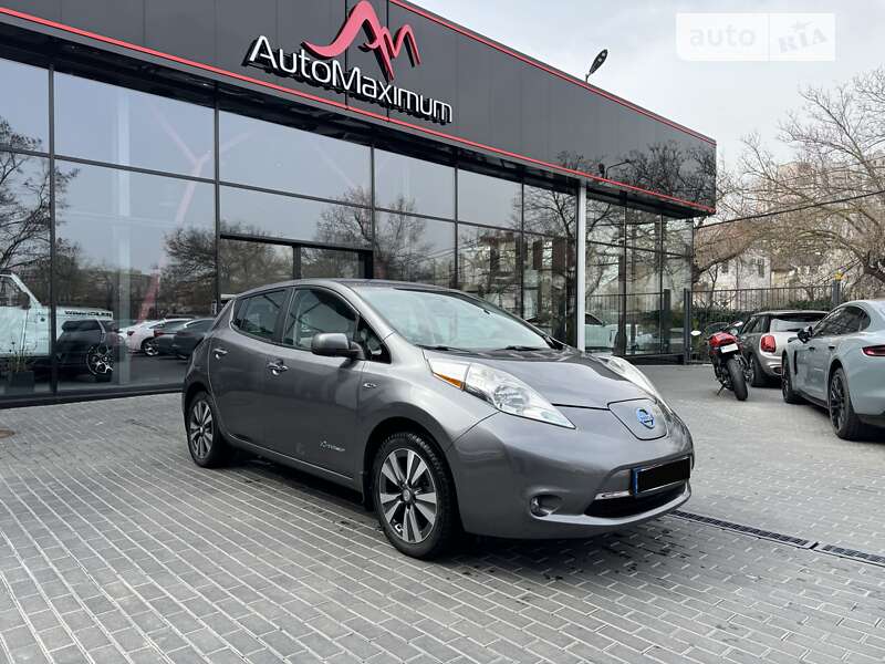 2014 nissan leaf
