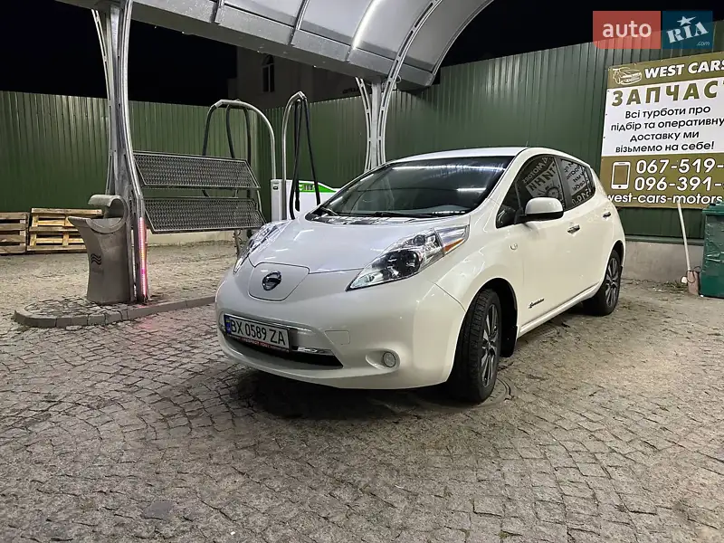 2014 nissan leaf