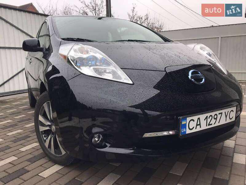 2015 nissan leaf