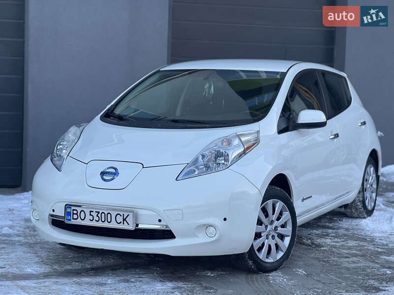 2015 nissan leaf