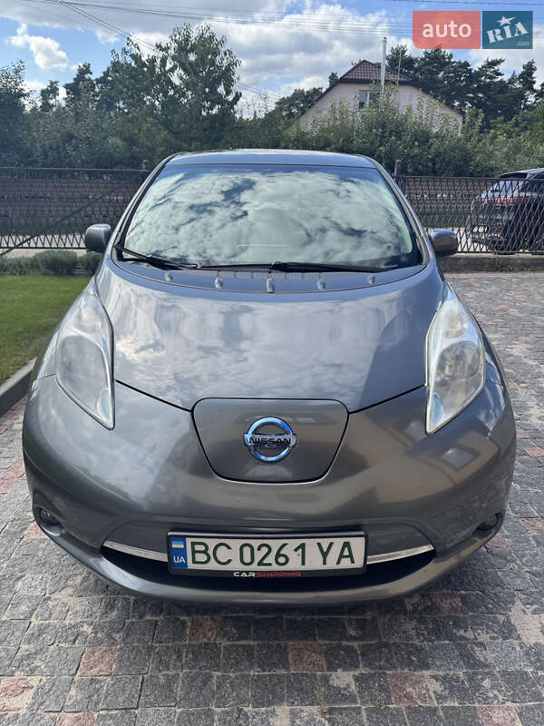 2015 nissan leaf