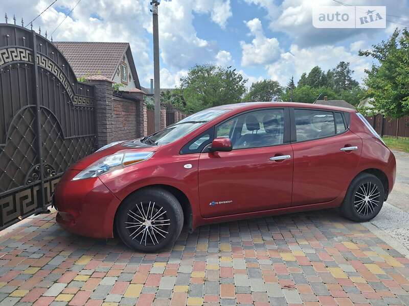 2013 nissan leaf