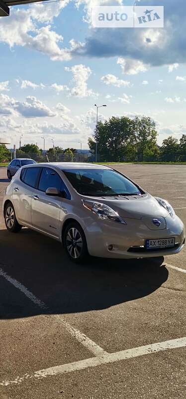 2013 nissan leaf