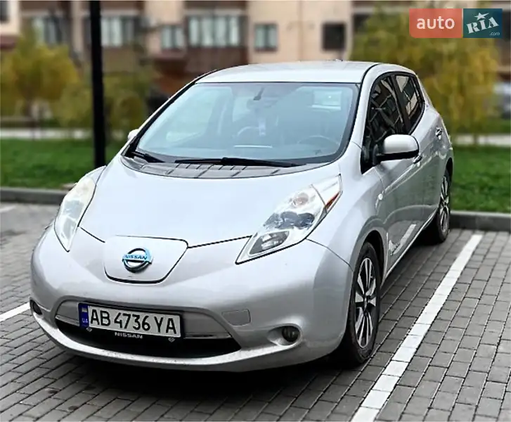 2014 nissan leaf
