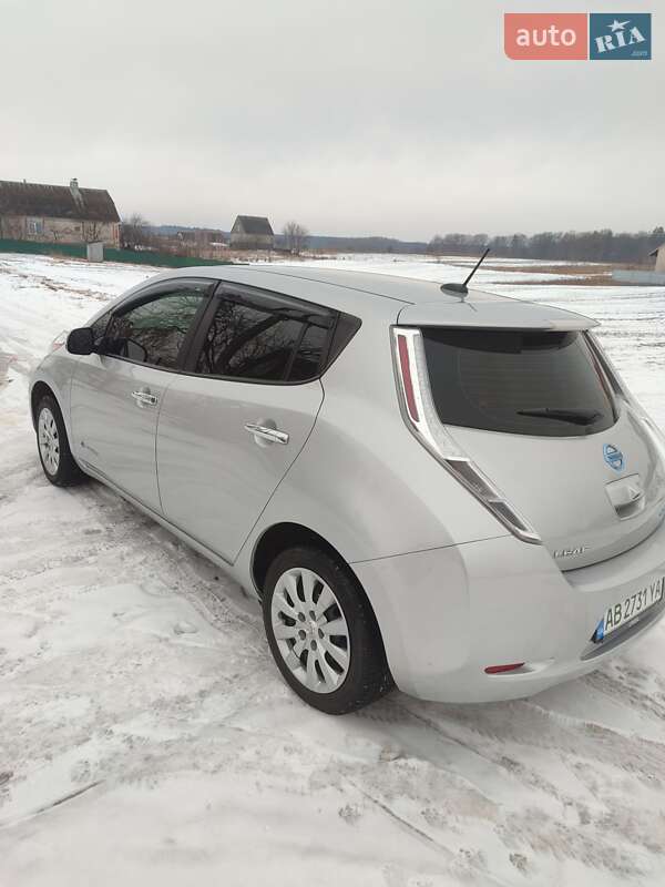 2014 nissan leaf