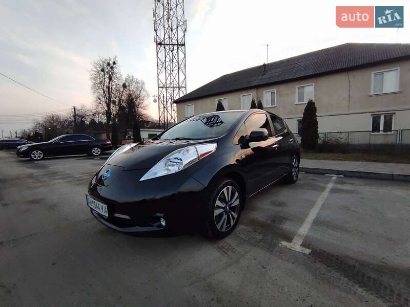 2015 nissan leaf