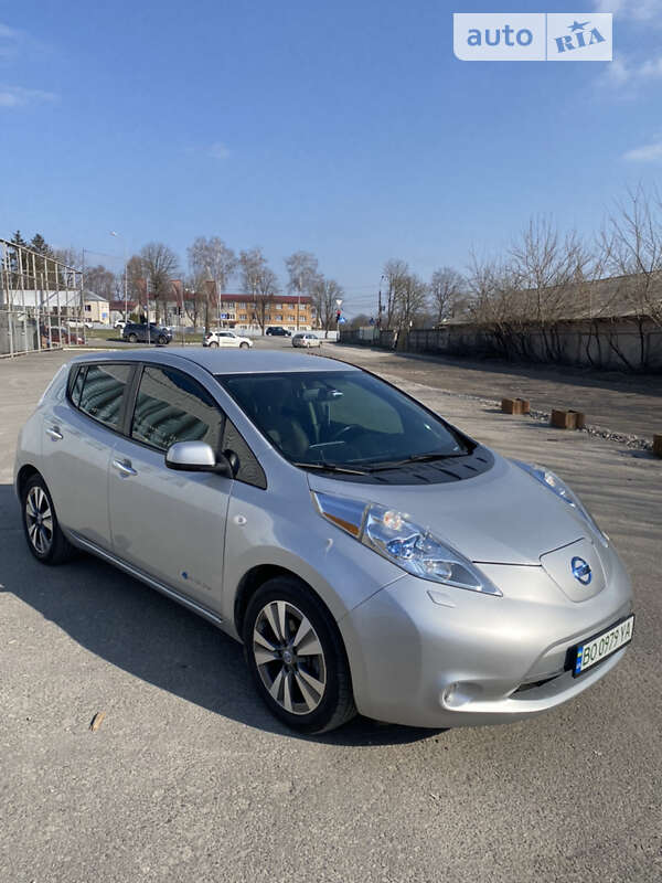2013 nissan leaf