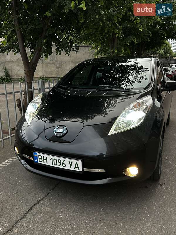 2013 nissan leaf