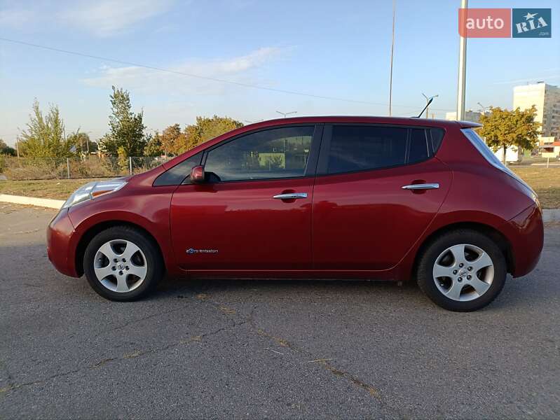 2013 nissan leaf
