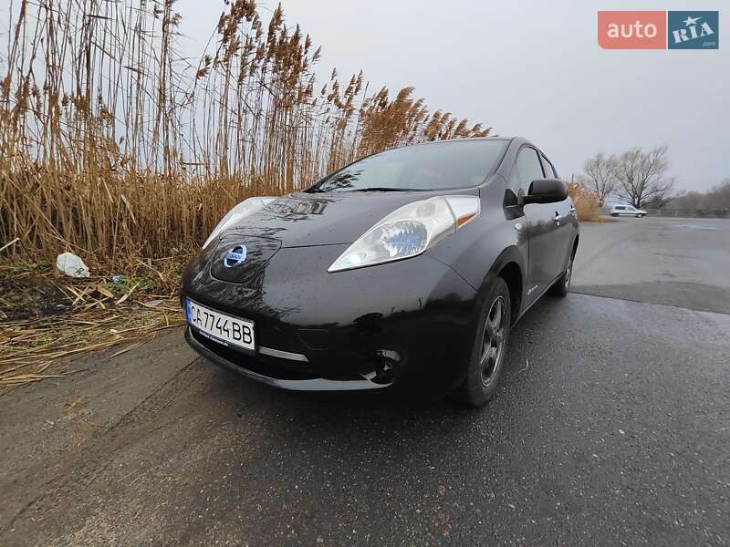 2013 nissan leaf