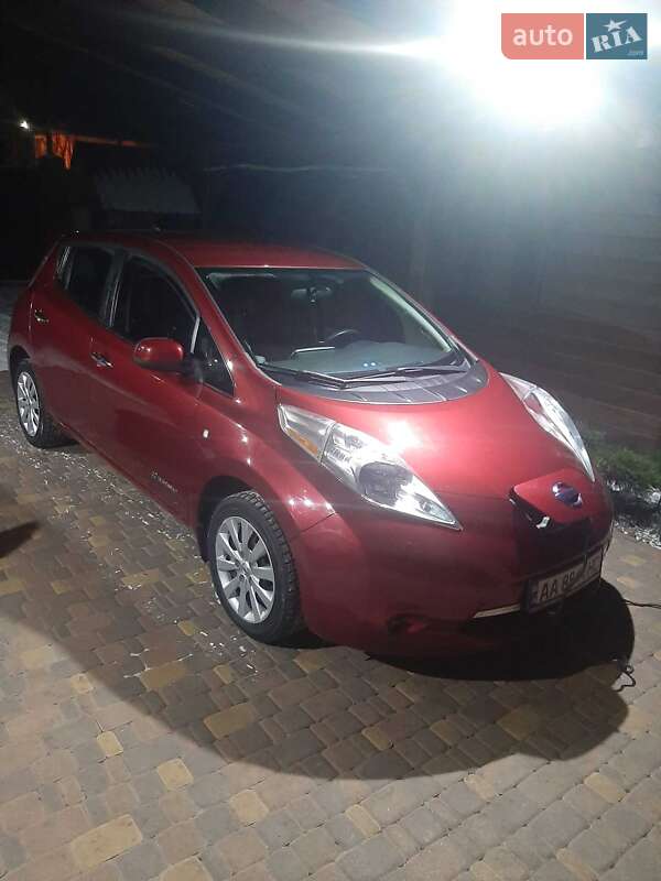 2014 nissan leaf