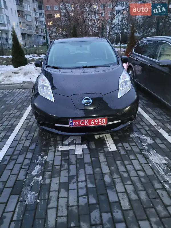 2014 nissan leaf