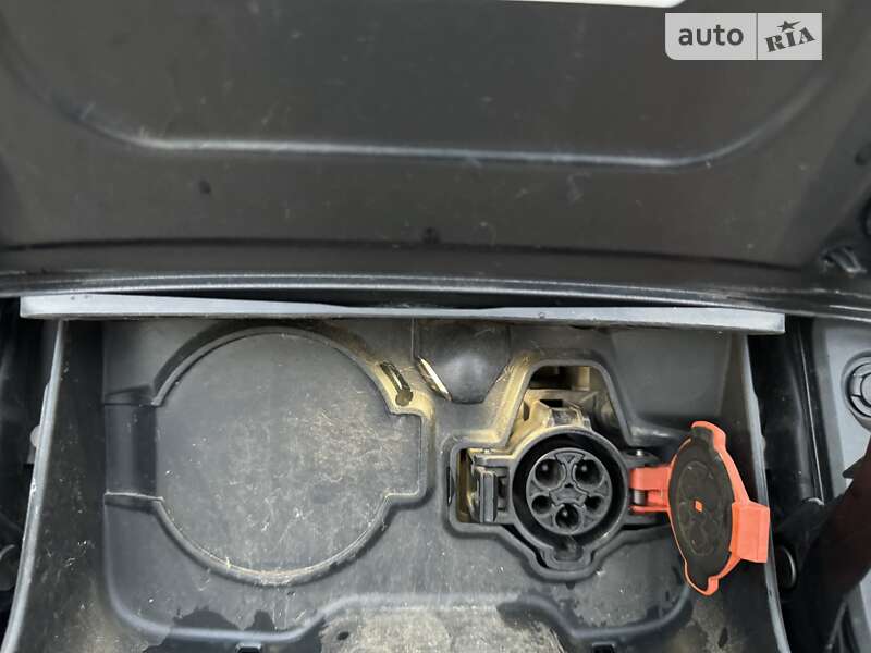 2015 nissan leaf