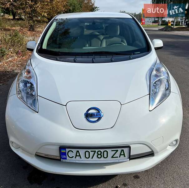 2015 nissan leaf