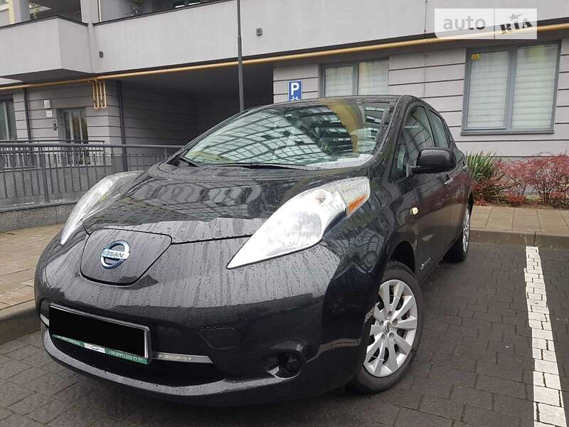 2015 nissan leaf
