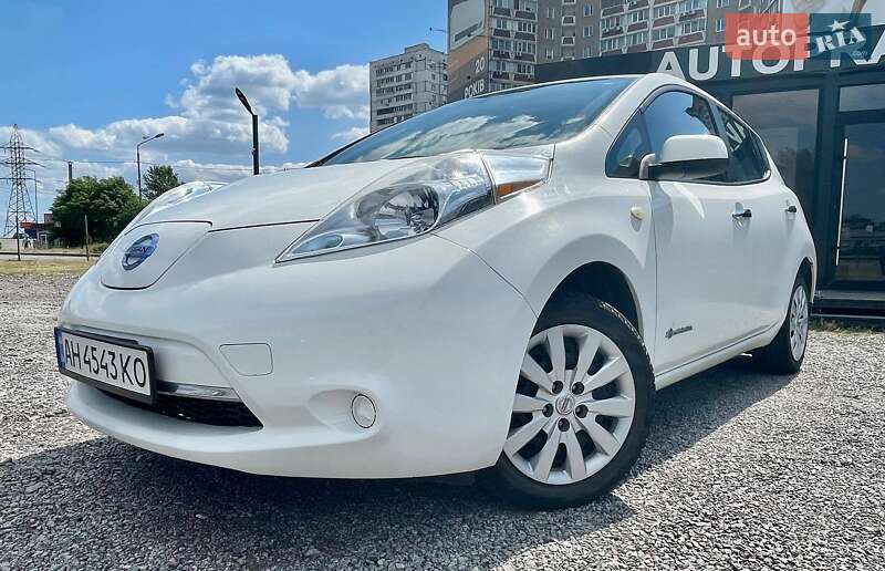 2015 nissan leaf