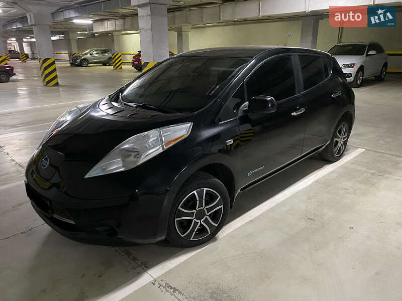 2015 nissan leaf