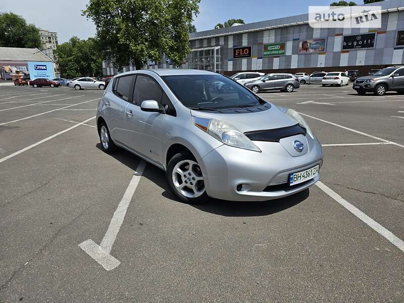 2013 nissan leaf