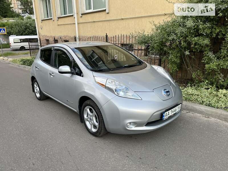 2013 nissan leaf