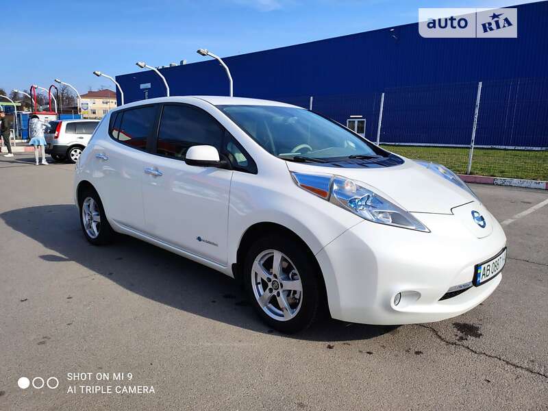 2013 nissan leaf