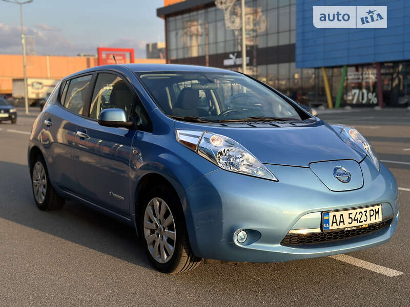 2014 nissan leaf