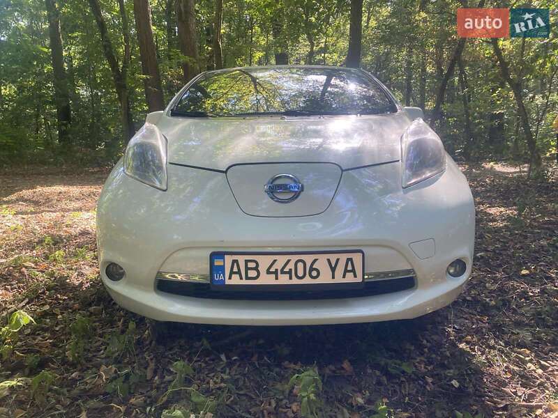 2014 nissan leaf