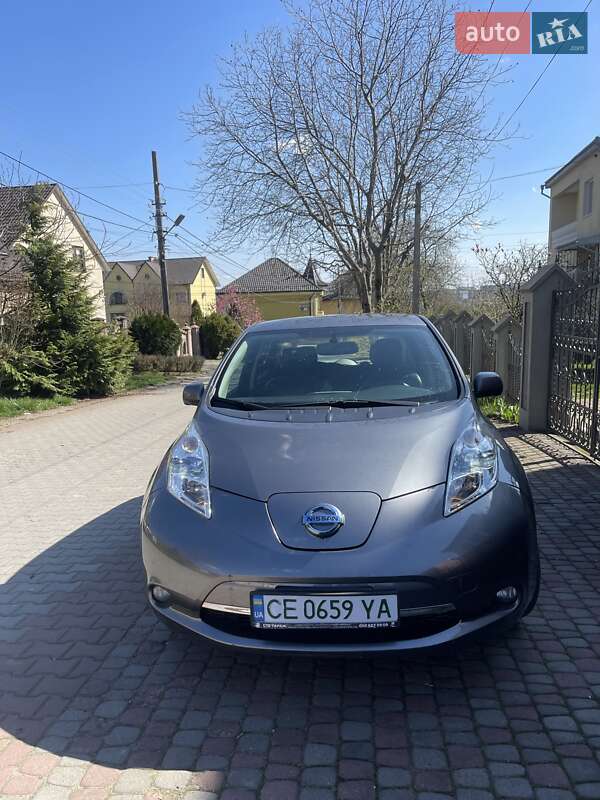 2014 nissan leaf